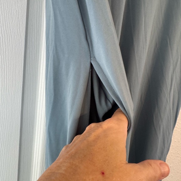 Wynne Layers Blue/green V-Neck Dress - Picture 4 of 8